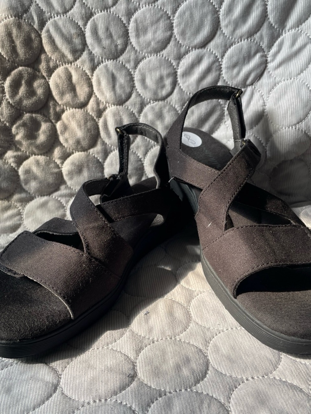 Grasshoppers Gray Womens Sandals